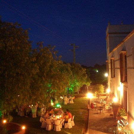 Hacienda Los Jinetes Кармона Екстериор снимка