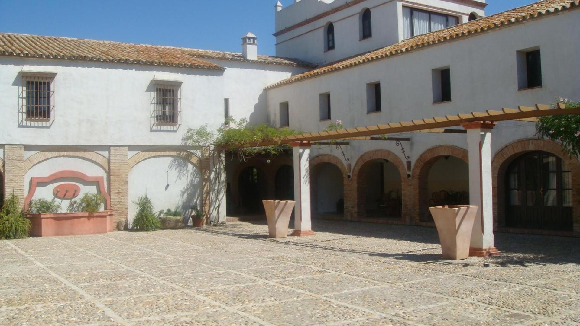 Hacienda Los Jinetes Кармона Екстериор снимка