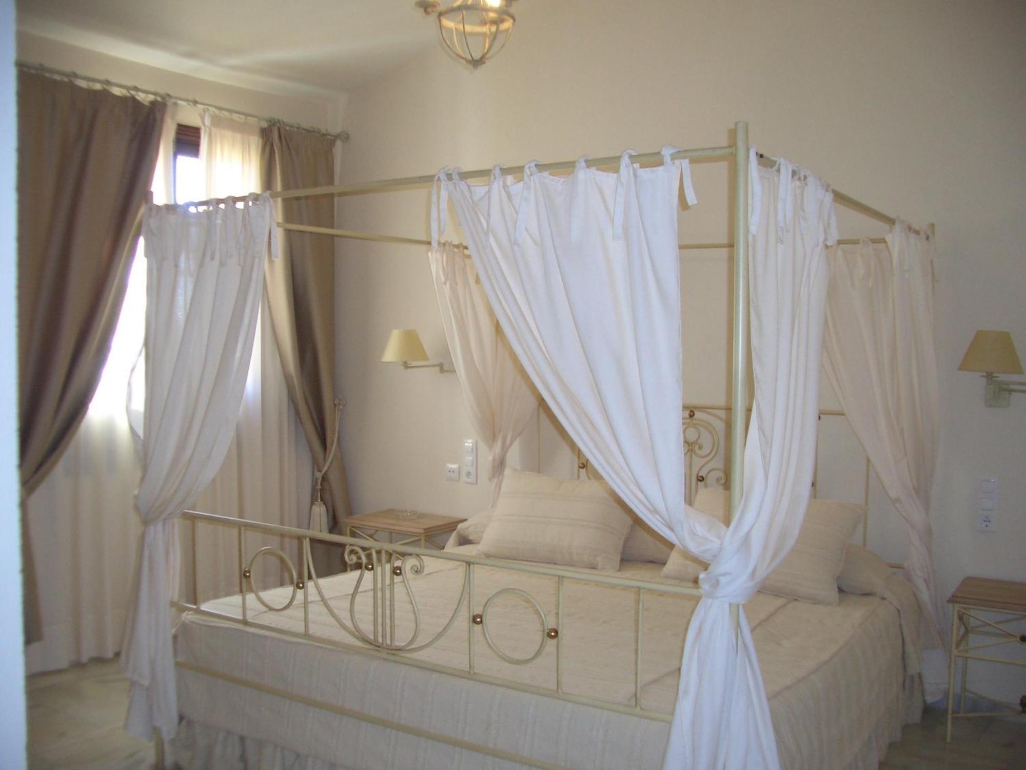 Hacienda Los Jinetes Кармона Екстериор снимка