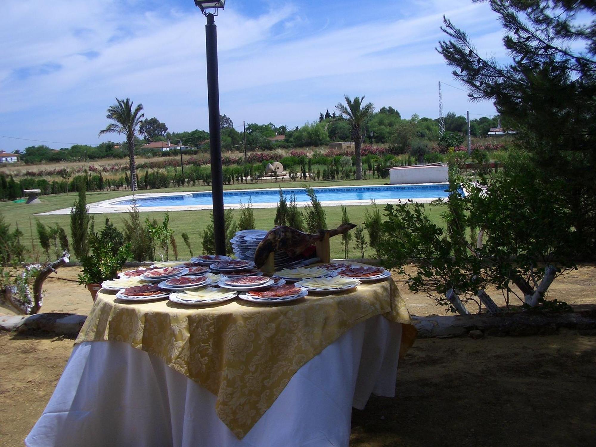 Hacienda Los Jinetes Кармона Екстериор снимка