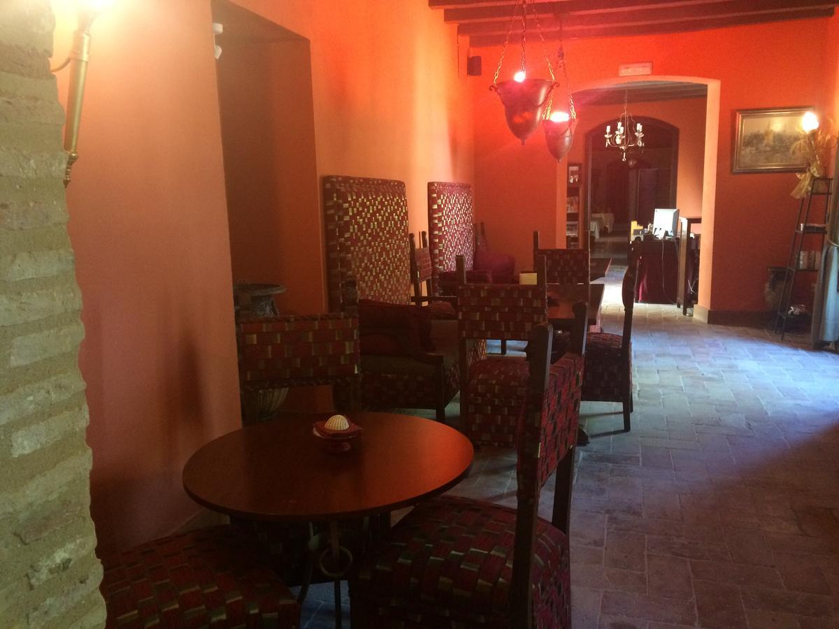 Hacienda Los Jinetes Кармона Екстериор снимка
